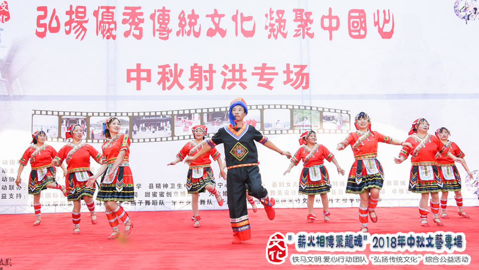 “薪火相传聚龙魂”铁马综合志愿服务活动现场图片